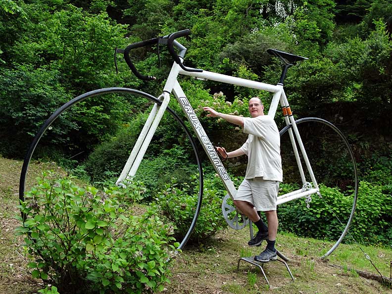 oversized-bicycle