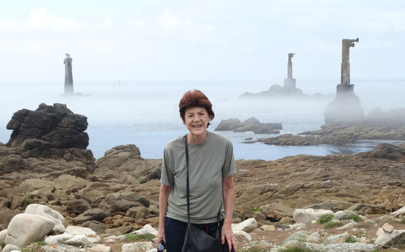c_moi_lighthouse